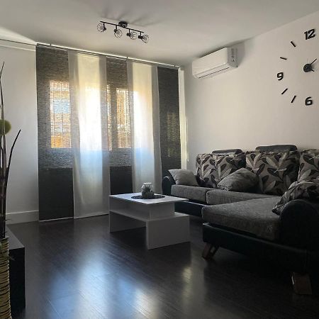 Vut Nohales Home Extérieur photo