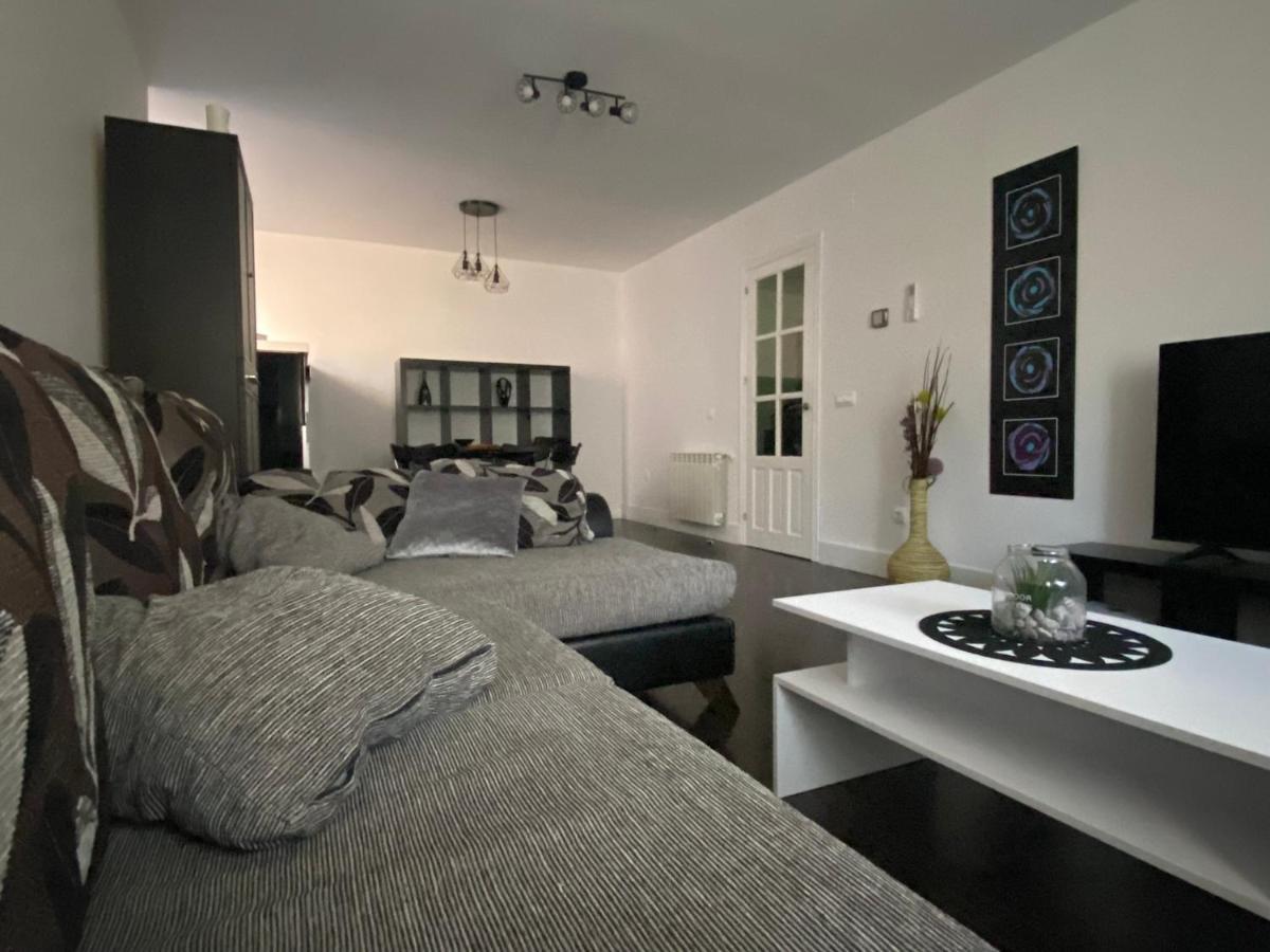 Vut Nohales Home Extérieur photo