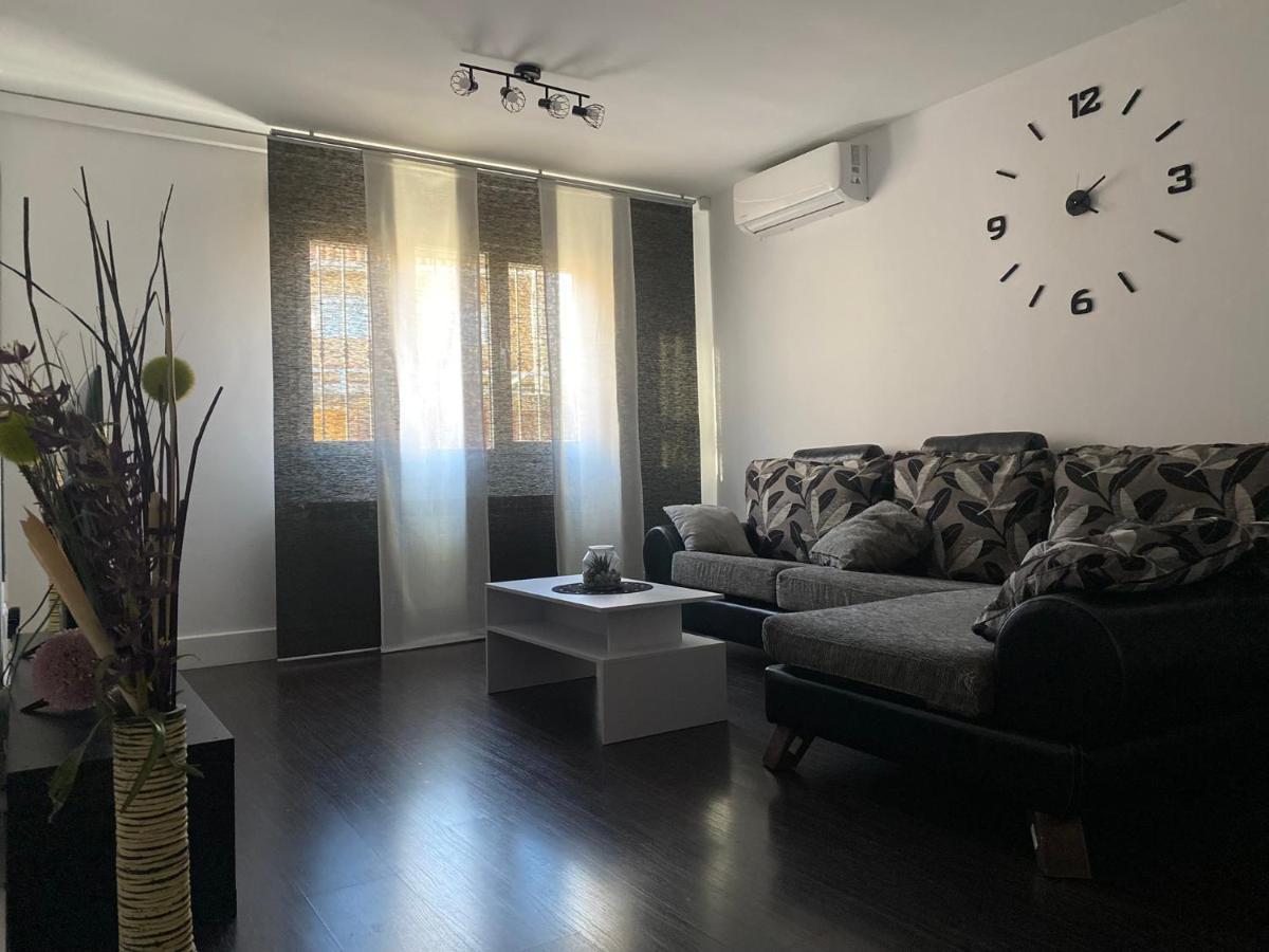 Vut Nohales Home Extérieur photo